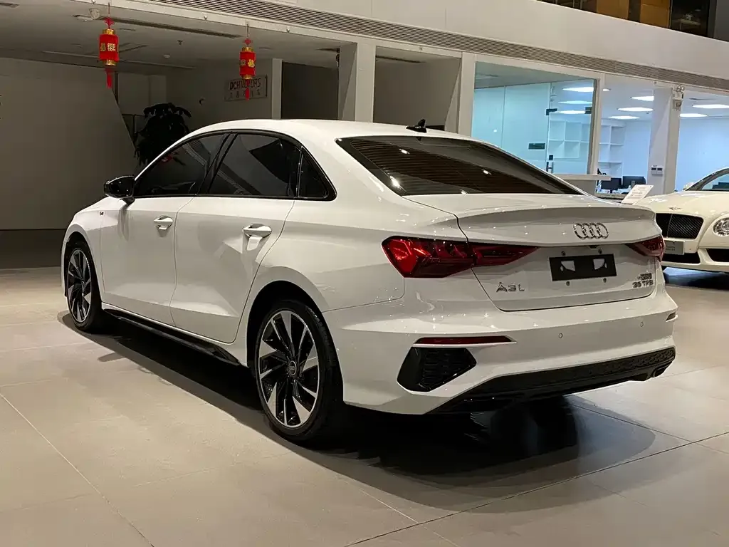 Audi A3 2022 из CN, фото 6