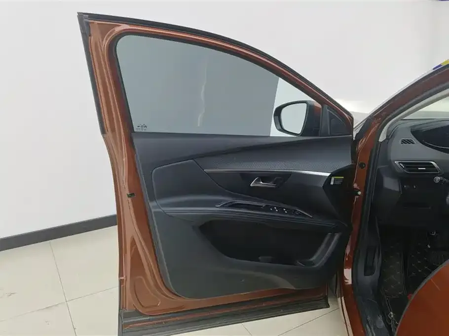 Peugeot 4008 2022 из CN, фото 2