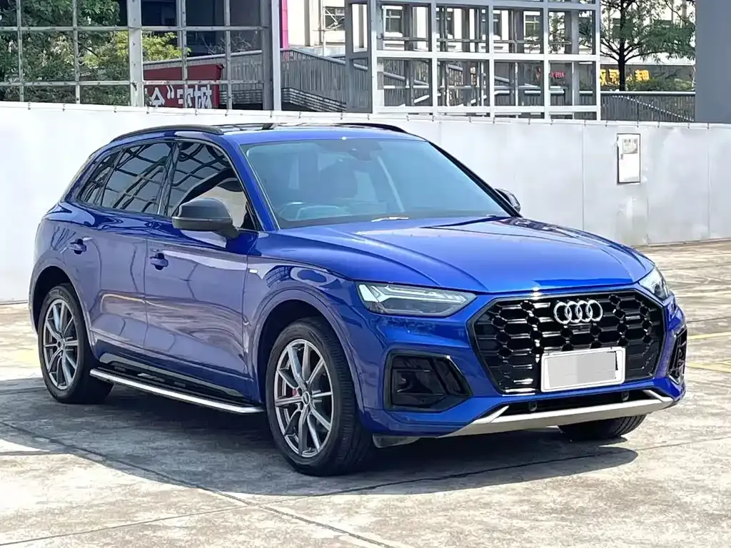 Audi Q5L — фото 4