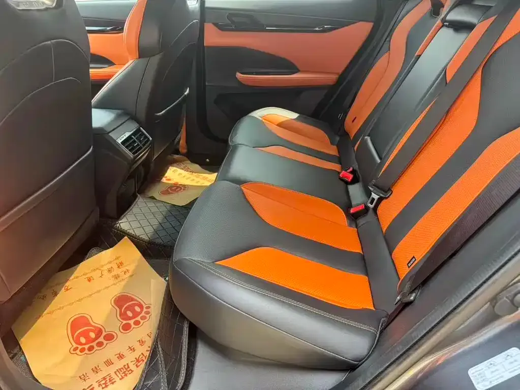 Changan UNI-V 2023 из CN, фото 2