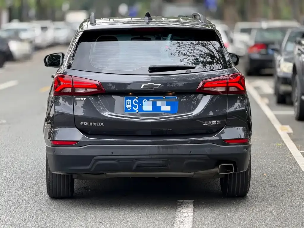 Chevrolet Equinox 2022 из CN, фото 4