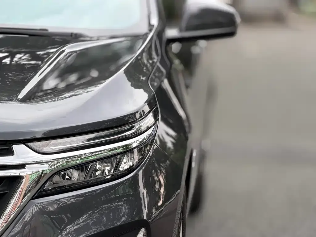 Chevrolet Equinox 2022 из CN, фото 6