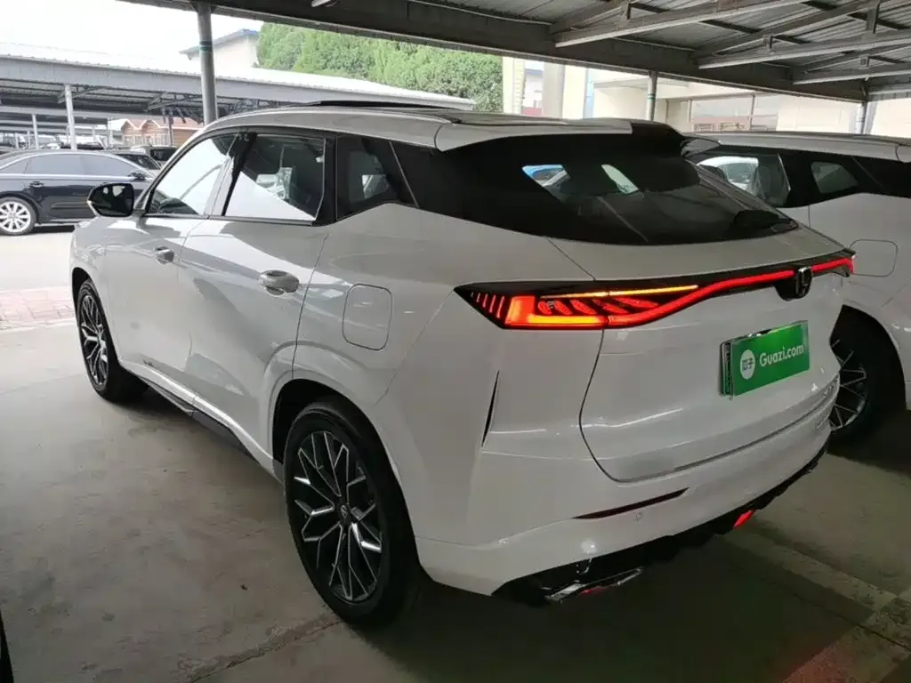Changan UNI-Z New Energy 2026 из CN, фото 10
