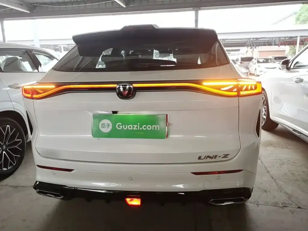 Changan UNI-Z New Energy 2026 из CN, фото 4