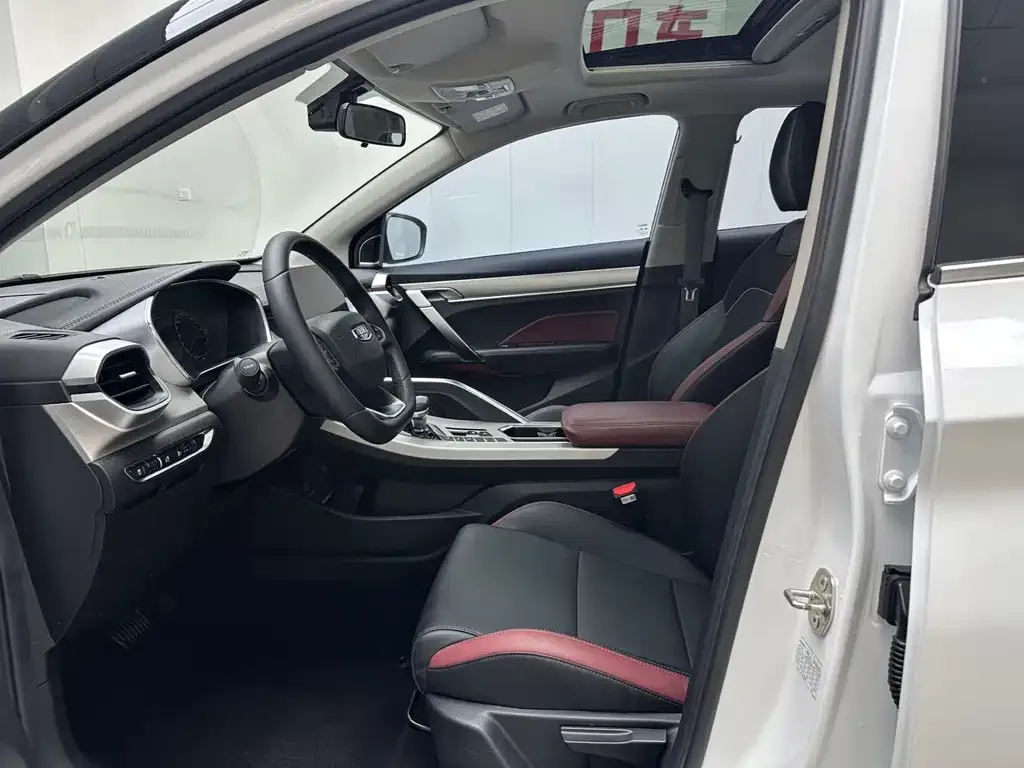 Geely Binyue 2021 из CN, фото 7
