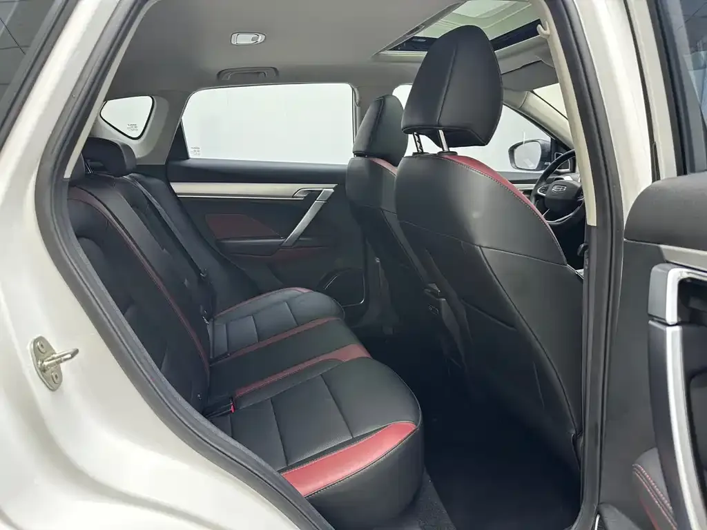 Geely Binyue 2021 из CN, фото 5