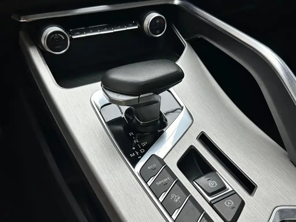 Geely Binyue 2021 из CN, фото 9