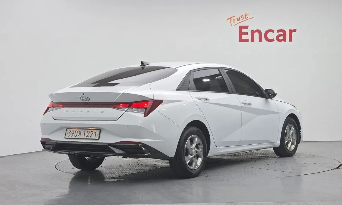Hyundai AVANTE 2022 из KR, фото 6