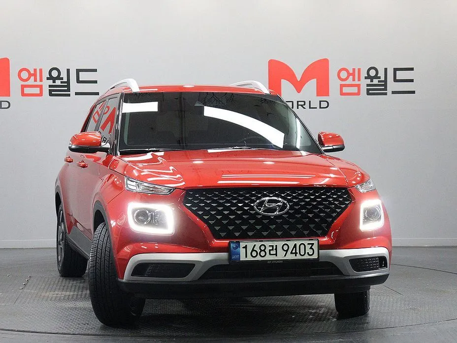 Hyundai Venue — фото 7
