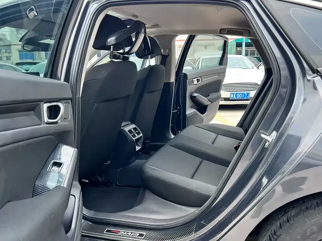 Honda Civic 2022 из CN, фото 2