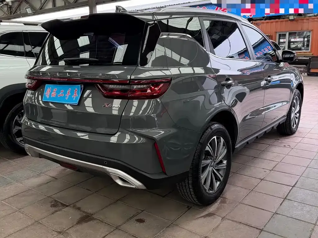 Geely Vision X6 — фото 6