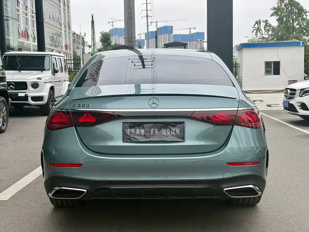 Mercedes-Benz E-Class (Import) — фото 5