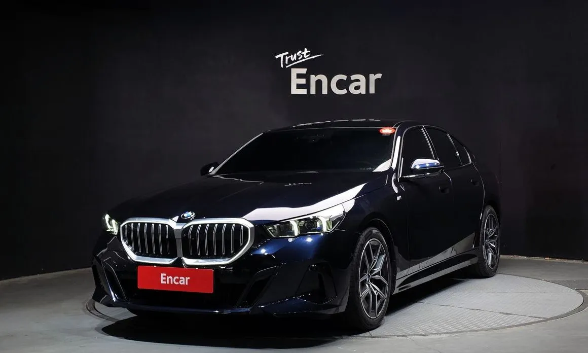 BMW 5-Series 2025 из KR, фото 1