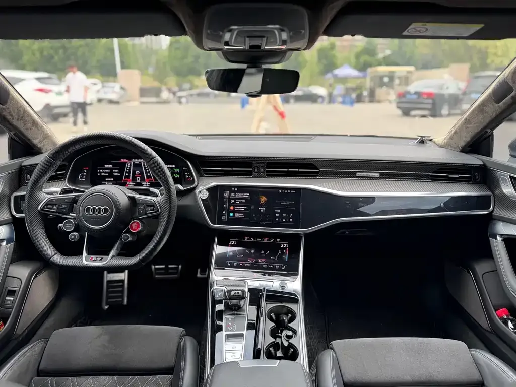 Audi S7 2021 из CN, фото 7