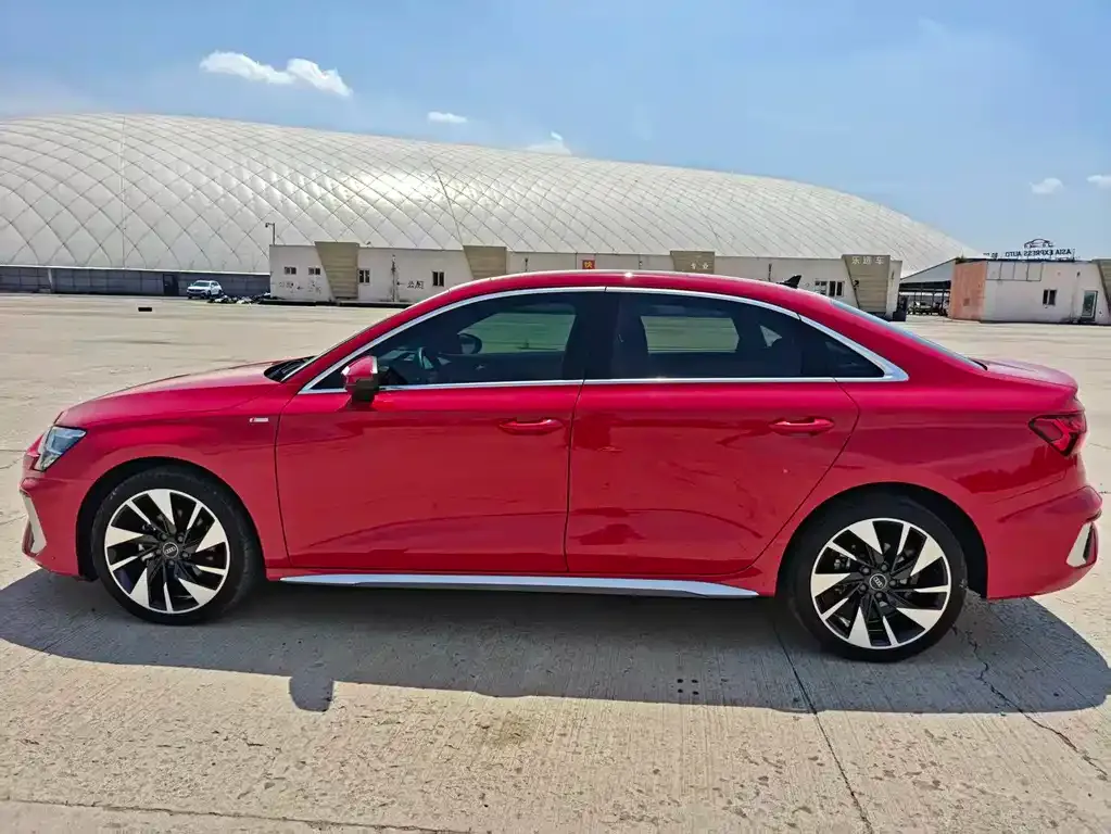 Audi A3 — фото 2