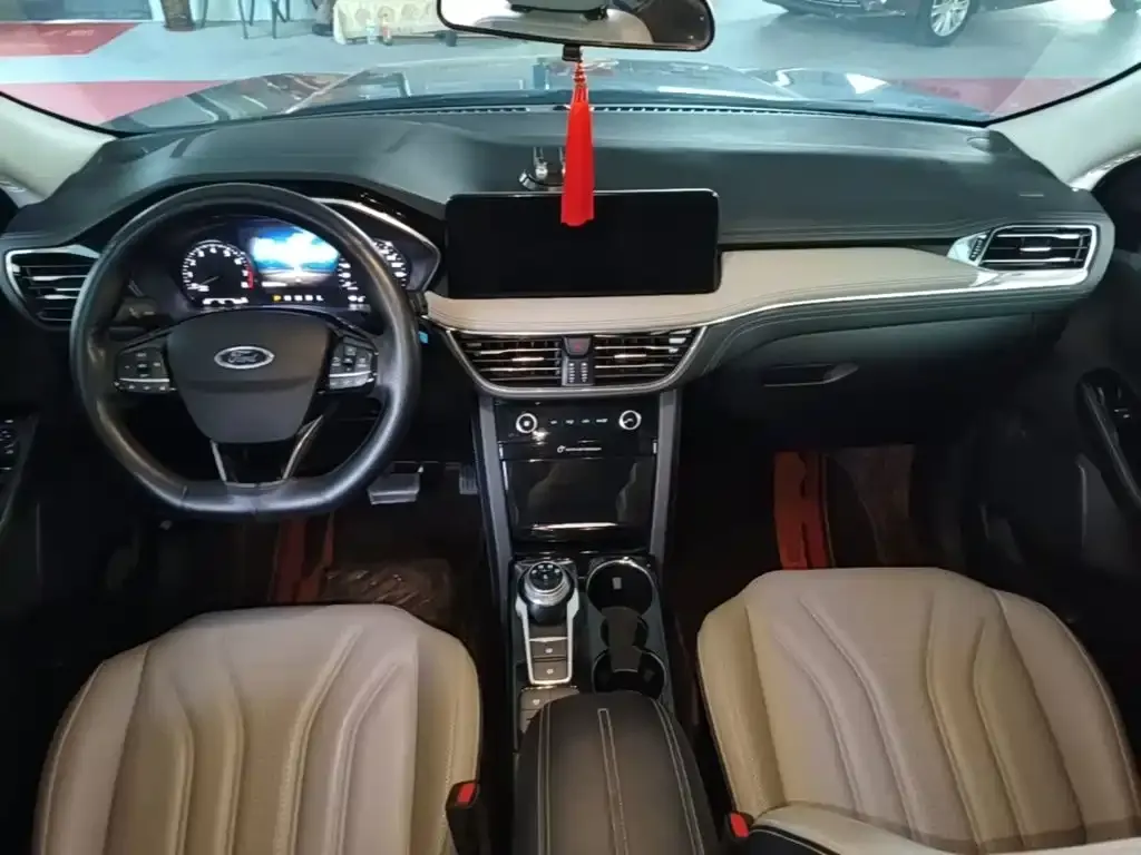 Ford Escape 2022 из CN, фото 10