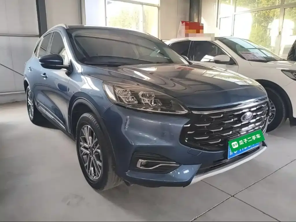 Ford Escape 2022 из CN, фото 5