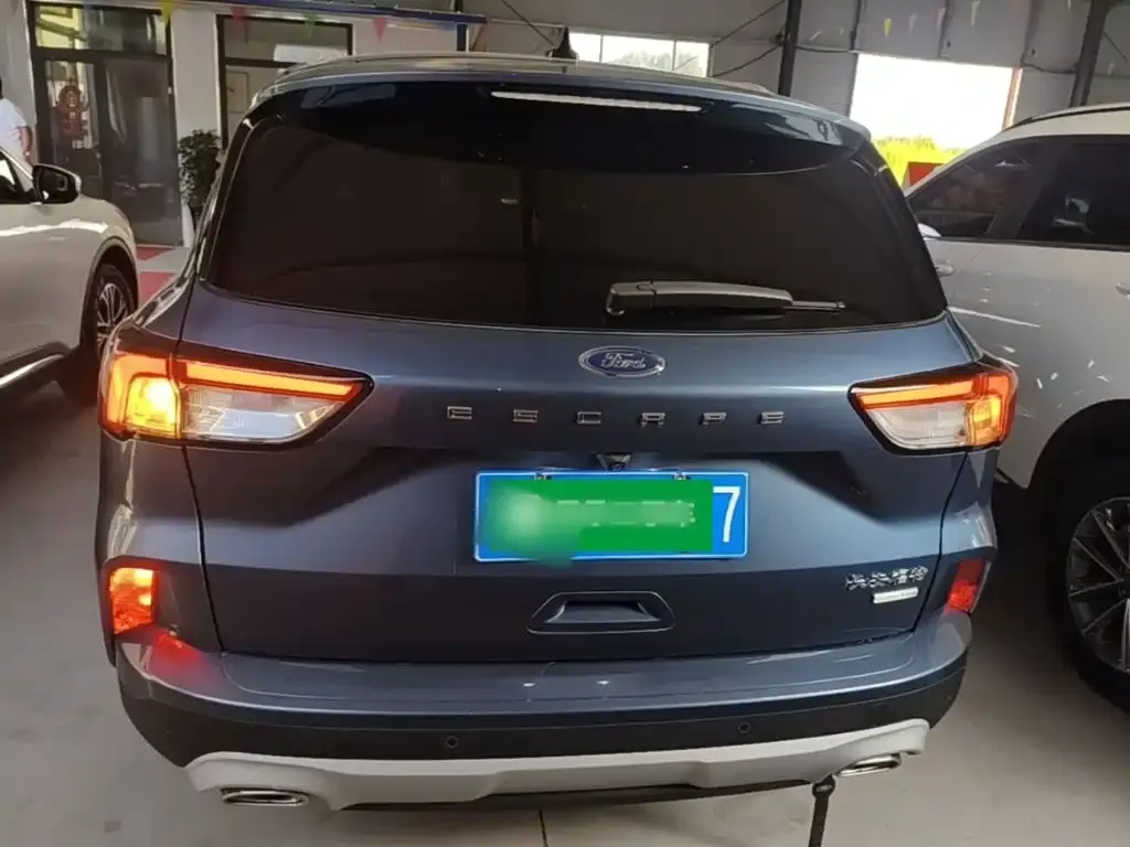Ford Escape 2022 из CN, фото 9