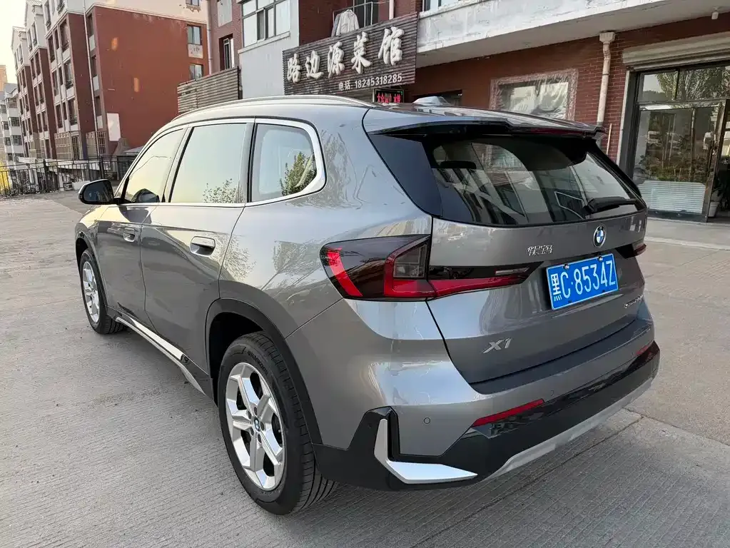 BMW X1 — фото 10