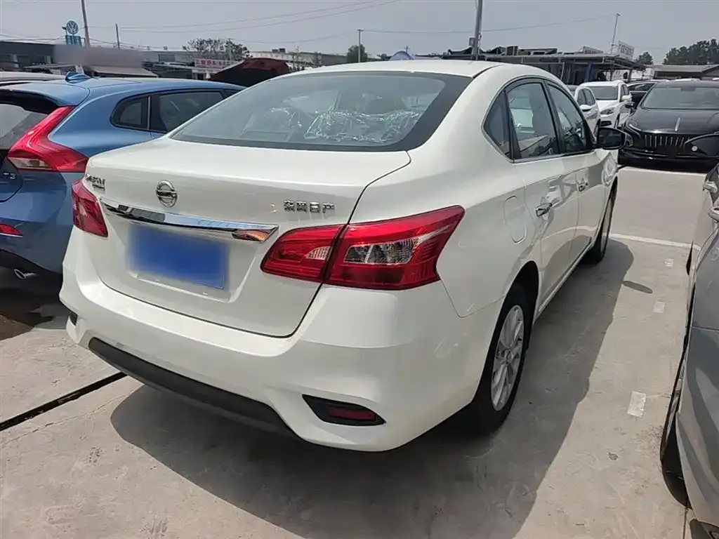 Nissan Sylphy — фото 4