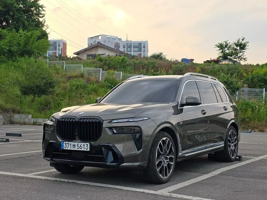BMW X7