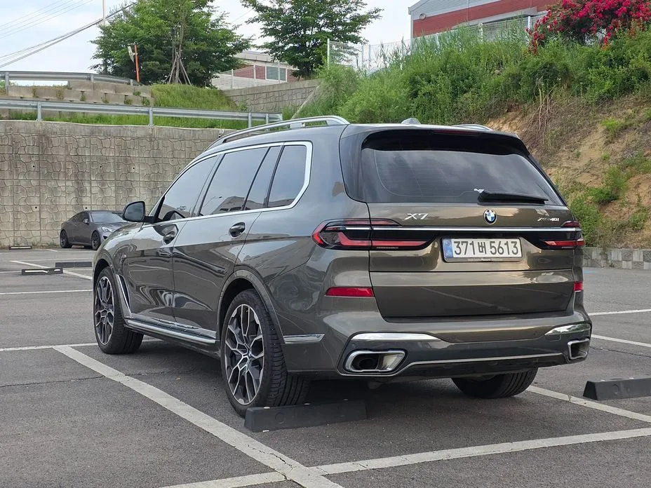 BMW X7 2025 из KR, фото 9