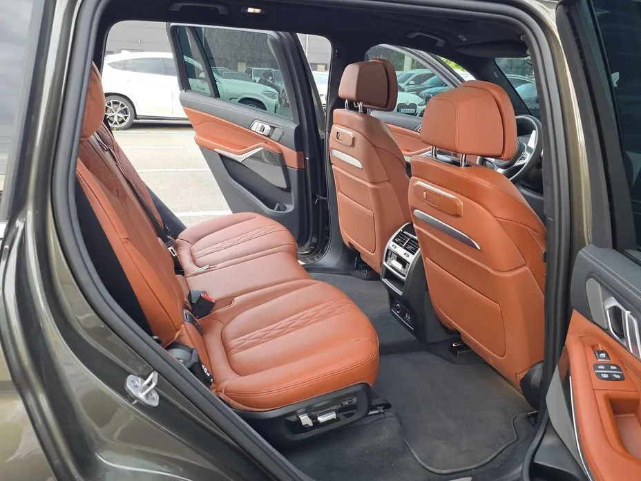 BMW X7 2025 из KR, фото 6
