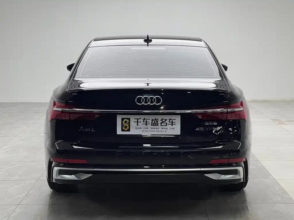 Audi A6L — фото 5