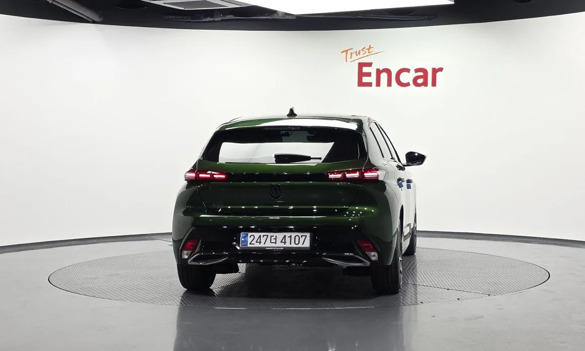 Peugeot 308 2023 из KR, фото 8