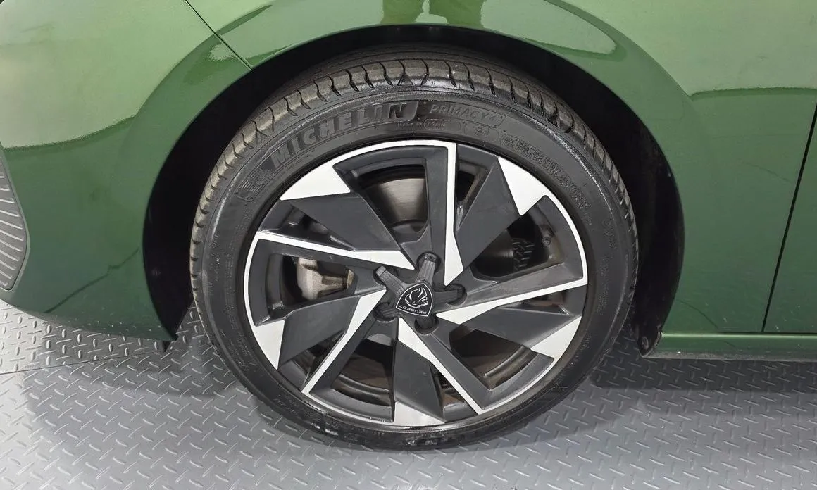 Peugeot 308 2023 из KR, фото 6