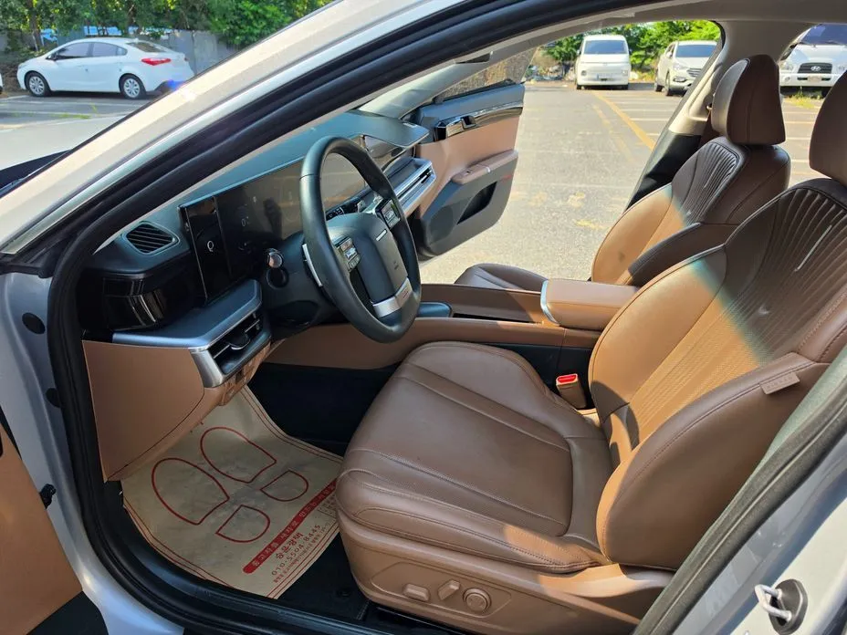 Hyundai Grandeur — фото 10