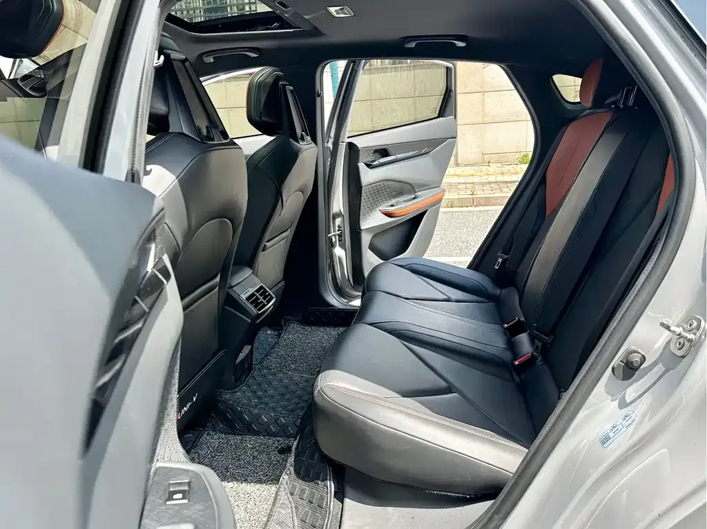 Changan UNI-V iDD 2023 из CN, фото 8