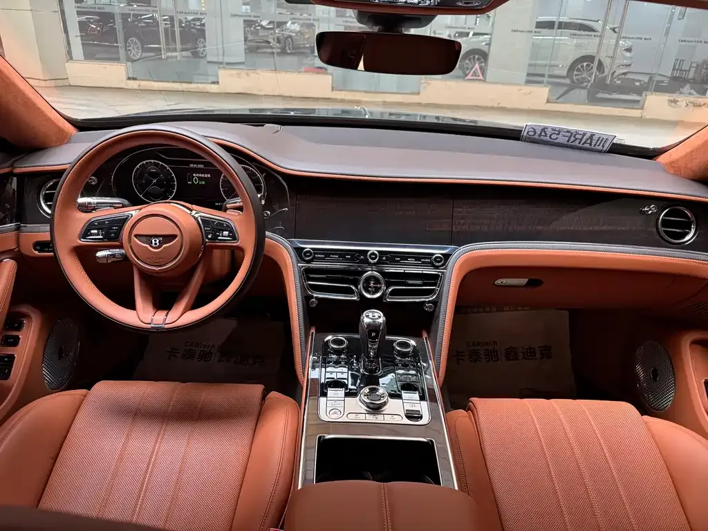 Bentley Flying Spur PHEV — фото 8