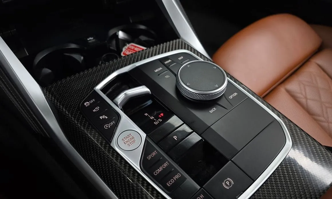 BMW 4-Series 2024 из KR, фото 9
