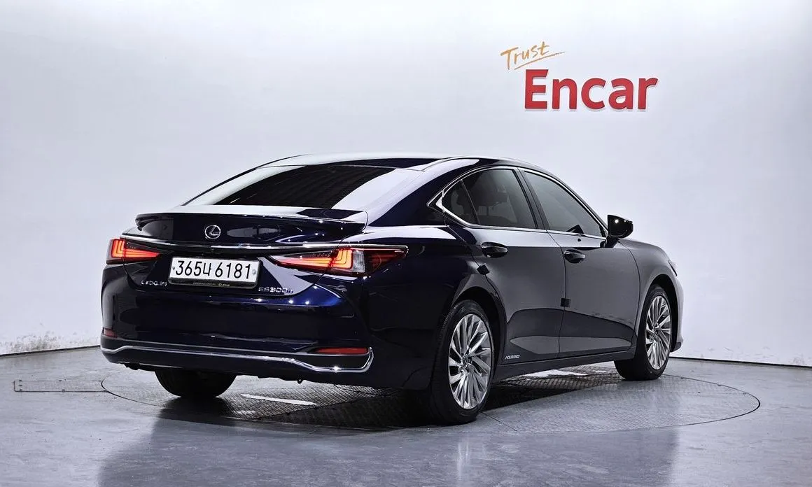 Lexus ES 2021 из KR, фото 3