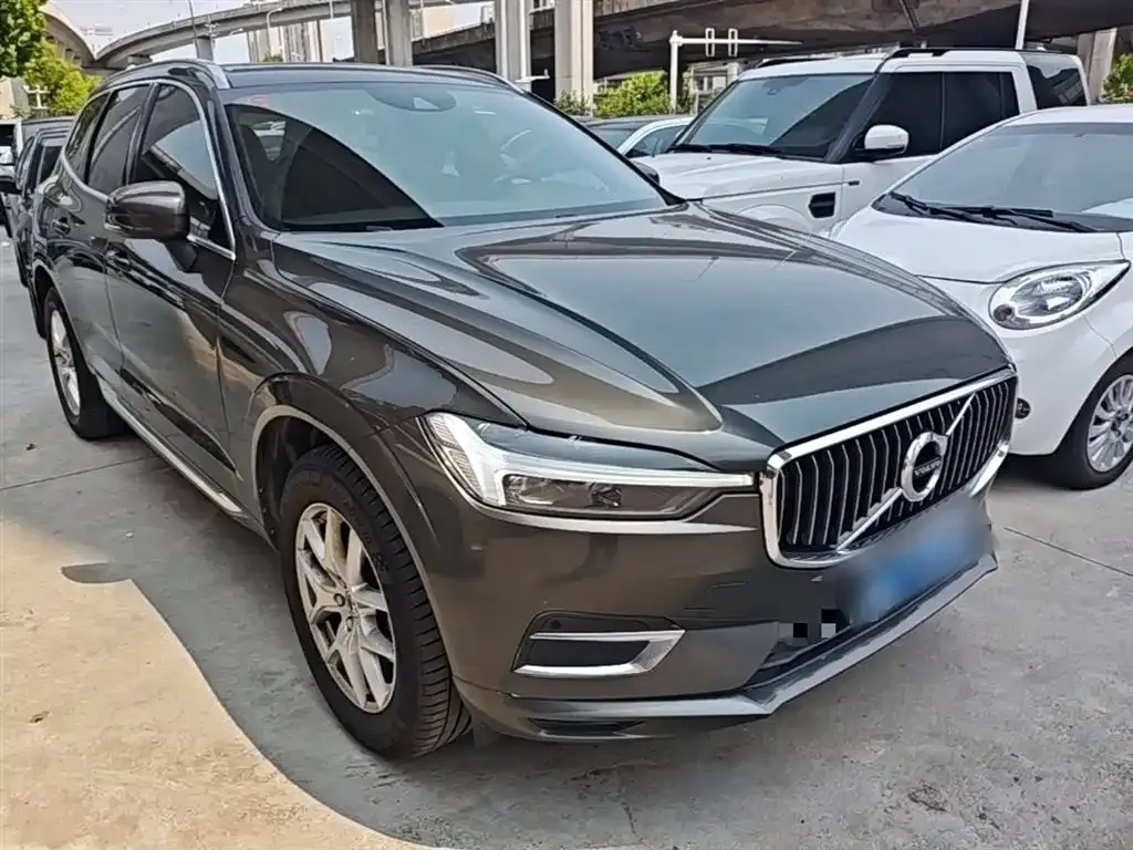 Volvo XC60 2021 из CN, фото 9