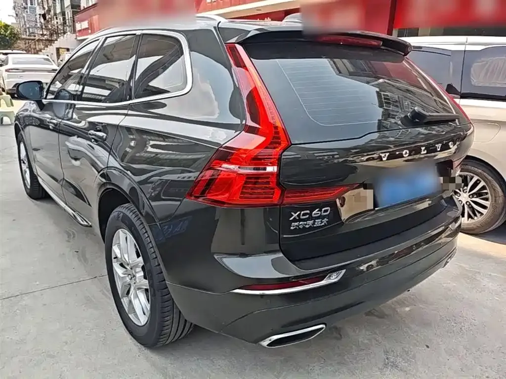 Volvo XC60 2021 из CN, фото 6