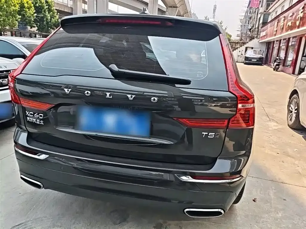 Volvo XC60 2021 из CN, фото 5