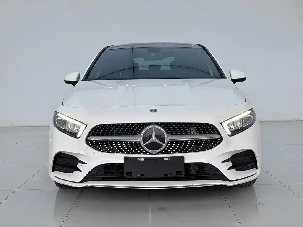 Mercedes-Benz A-Class — фото 8