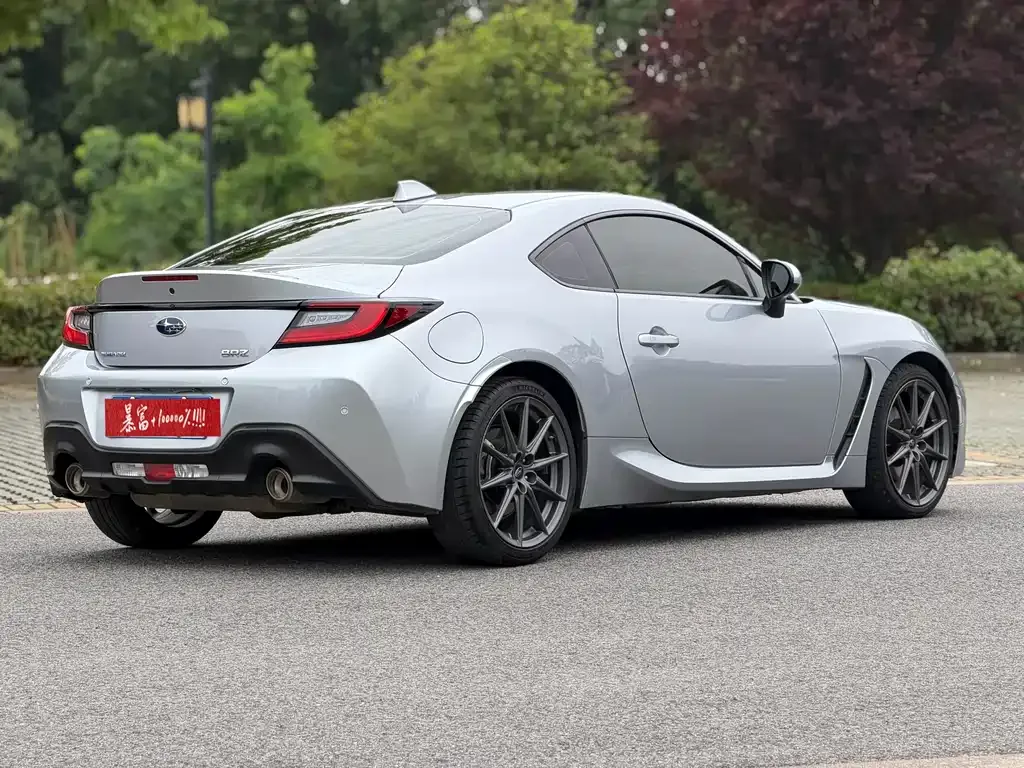 Subaru BRZ — фото 10
