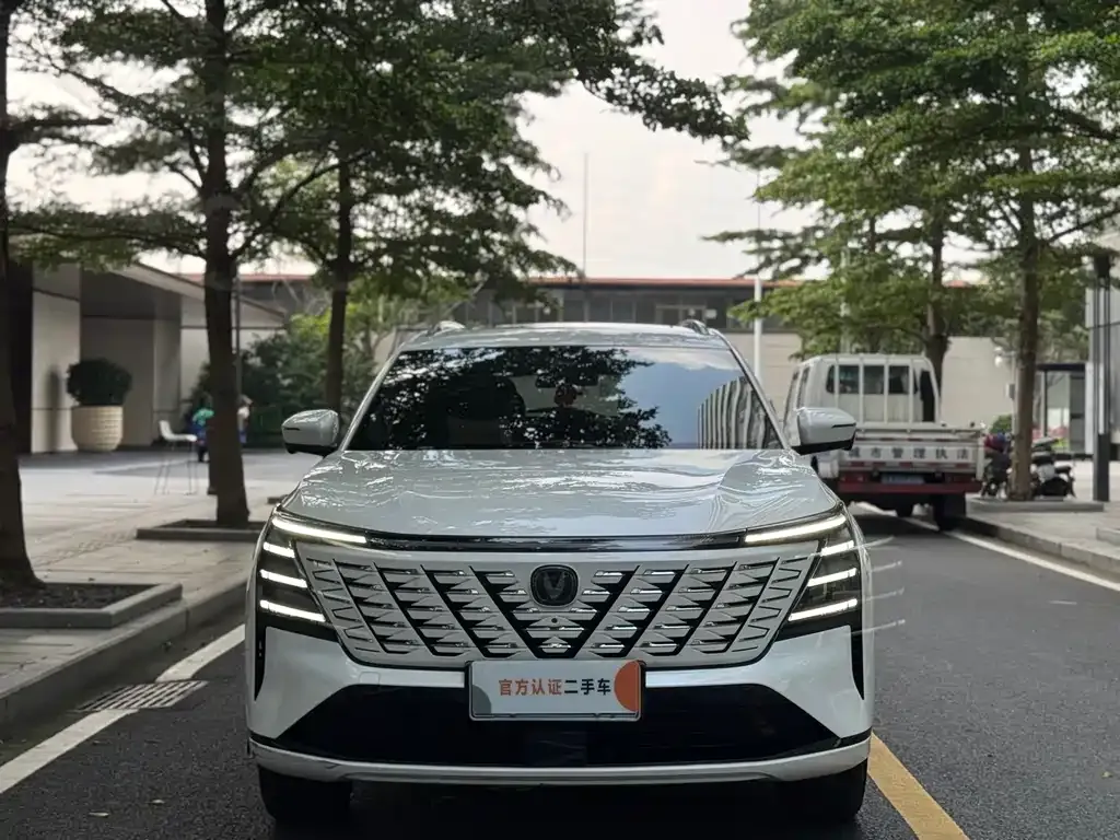 Changan CS75PLUS — фото 2