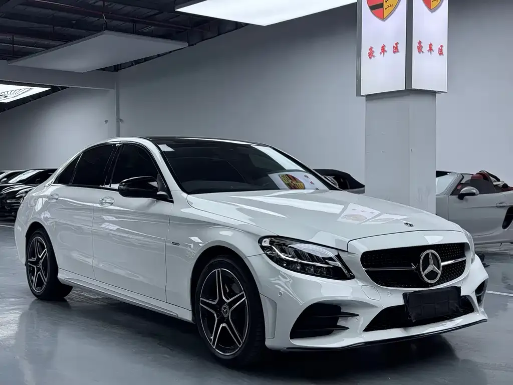 Mercedes-Benz C-Class — фото 2