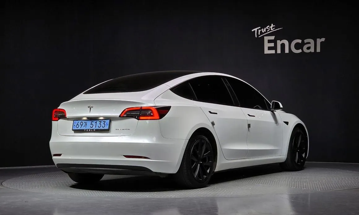 Tesla Model 3 2021 из KR, фото 6