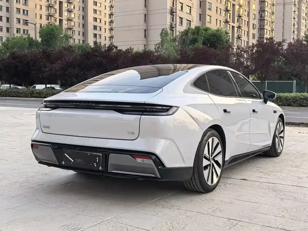 Geely Galaxy E8 2024 из CN, фото 9