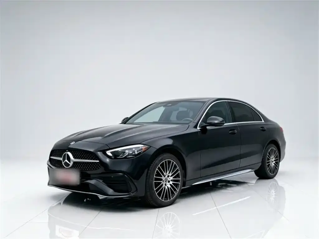 Mercedes-Benz C-Class — фото 1