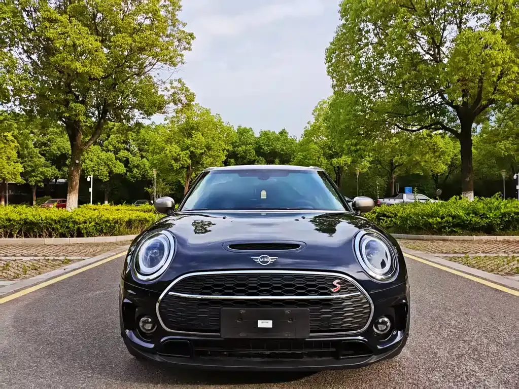 MINI Clubman — фото 9