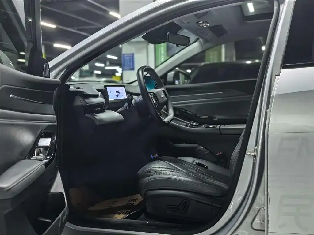 Geely Galaxy L6 2025 из CN, фото 6