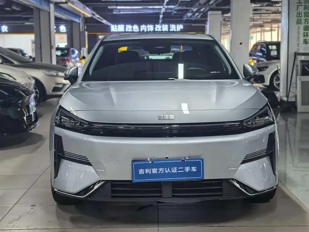 Geely Galaxy L6 2025 из CN, фото 4