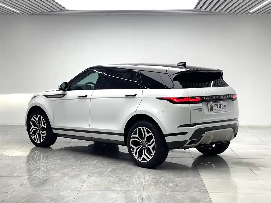 Land Rover Evoque — фото 7