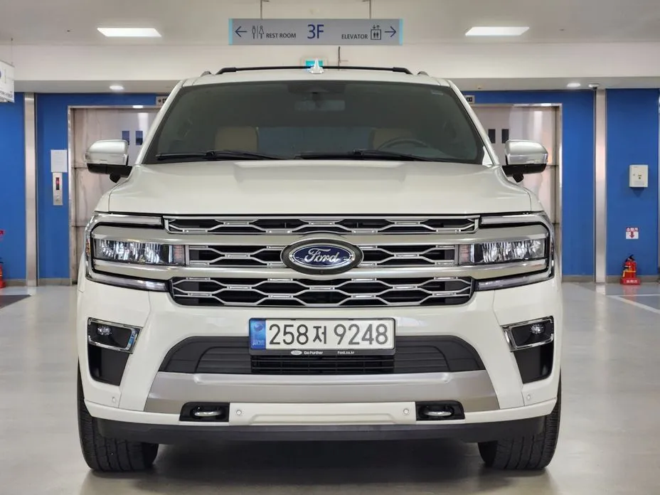 Ford Expedition 2023 из KR, фото 4